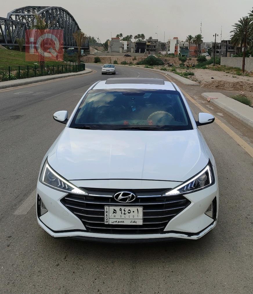 هیوندای ئەلەنترا